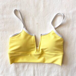 NWT! LainSnow Seabrook Skinny V CUT Top in Lemon